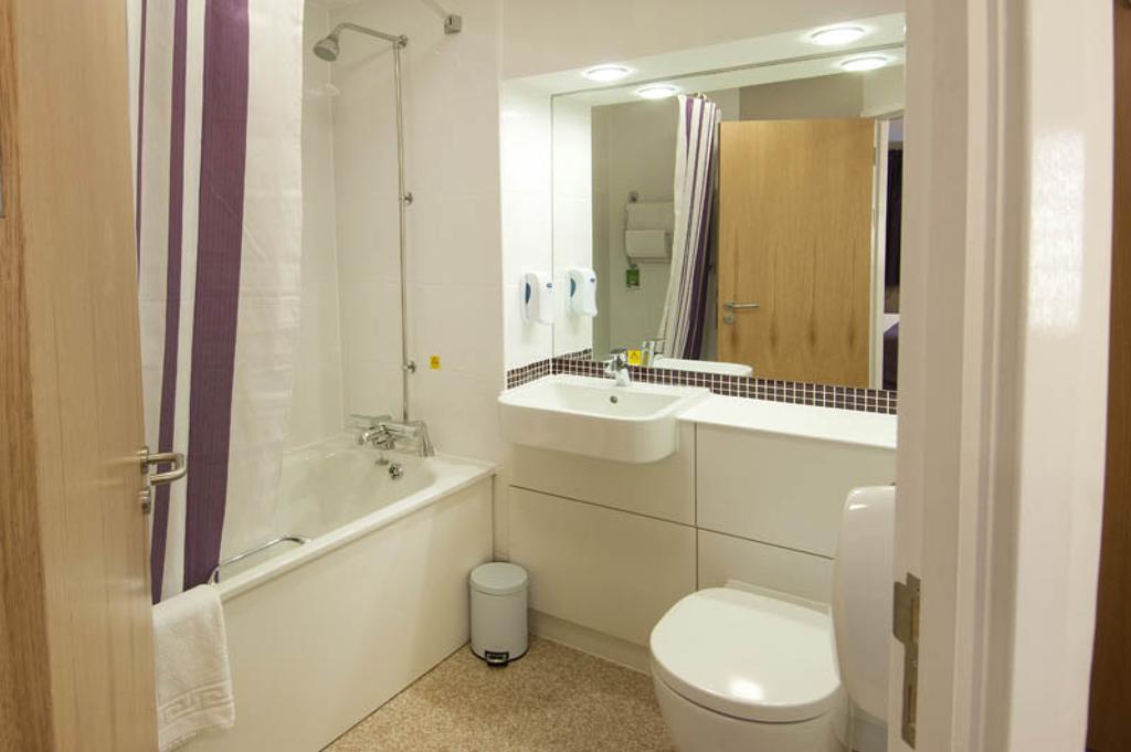 Premier Inn Tonbridge Værelse billede