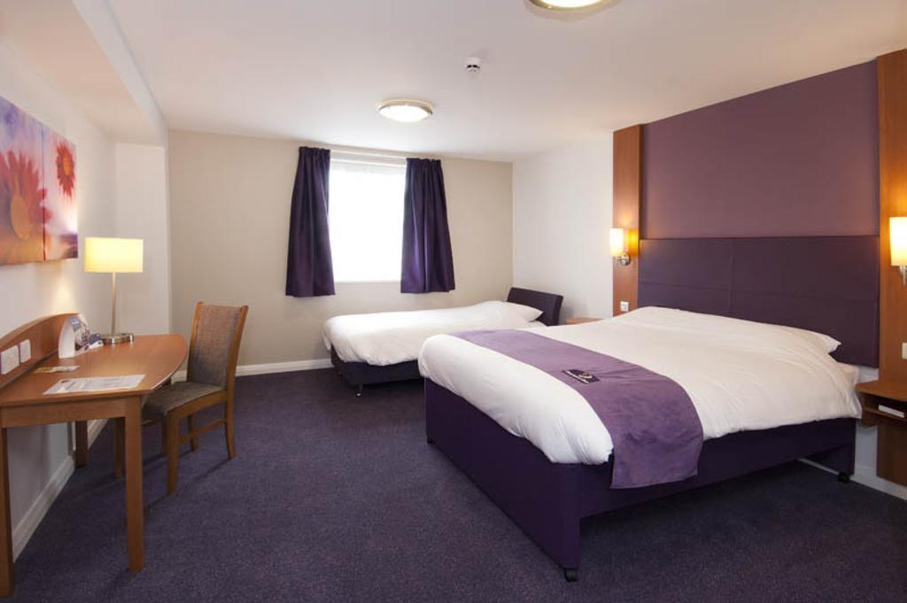 Premier Inn Tonbridge Værelse billede